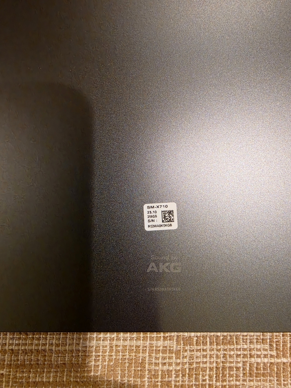 Samsung Galaxy Tab S9 FE 10.9" Tablet — Gray and Black - Picture 5 of 5